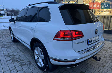 Внедорожник / Кроссовер Volkswagen Touareg 2016 в Хмельницком