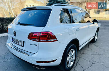 Внедорожник / Кроссовер Volkswagen Touareg 2014 в Каменском