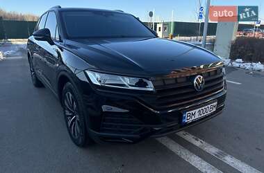 Позашляховик / Кросовер Volkswagen Touareg 2023 в Києві