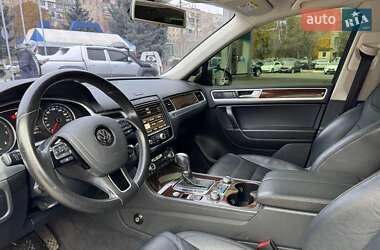 Внедорожник / Кроссовер Volkswagen Touareg 2016 в Одессе