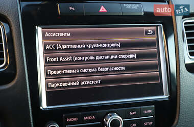 Внедорожник / Кроссовер Volkswagen Touareg 2014 в Дрогобыче