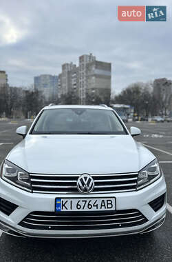 Volkswagen Touareg 2015