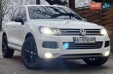 Позашляховик / Кросовер Volkswagen Touareg 2011 в Гайсину