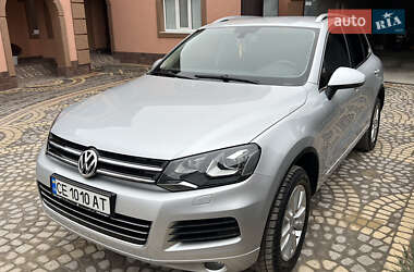 Позашляховик / Кросовер Volkswagen Touareg 2012 в Хотині