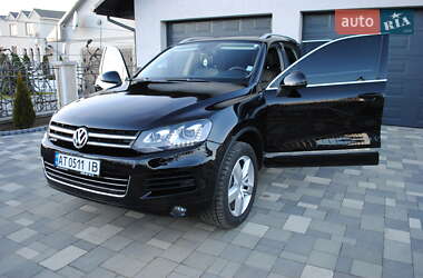 Внедорожник / Кроссовер Volkswagen Touareg 2013 в Перегинском