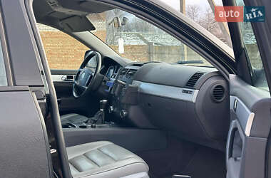 Внедорожник / Кроссовер Volkswagen Touareg 2003 в 