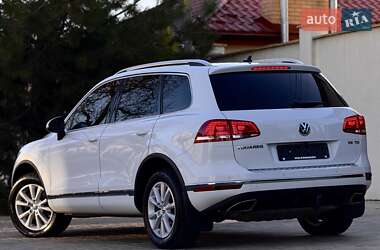 Внедорожник / Кроссовер Volkswagen Touareg 2015 в Одессе