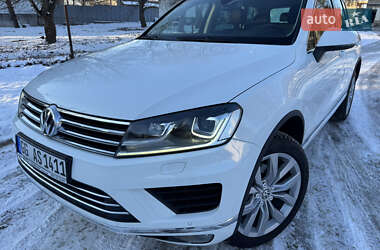 Позашляховик / Кросовер Volkswagen Touareg 2015 в Тернополі