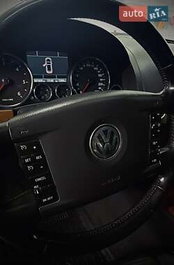 Внедорожник / Кроссовер Volkswagen Touareg 2006 в Каменском