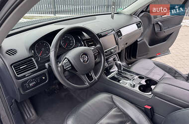 Позашляховик / Кросовер Volkswagen Touareg 2012 в Івано-Франківську