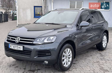 Позашляховик / Кросовер Volkswagen Touareg 2012 в Івано-Франківську