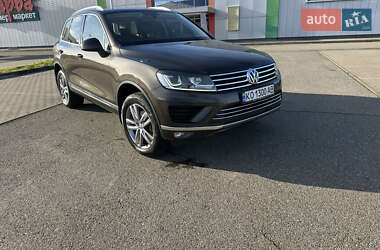 Внедорожник / Кроссовер Volkswagen Touareg 2016 в Виноградове