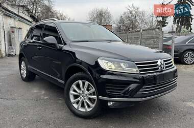 Внедорожник / Кроссовер Volkswagen Touareg 2017 в Тернополе