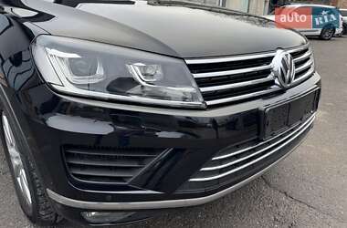 Внедорожник / Кроссовер Volkswagen Touareg 2017 в Тернополе