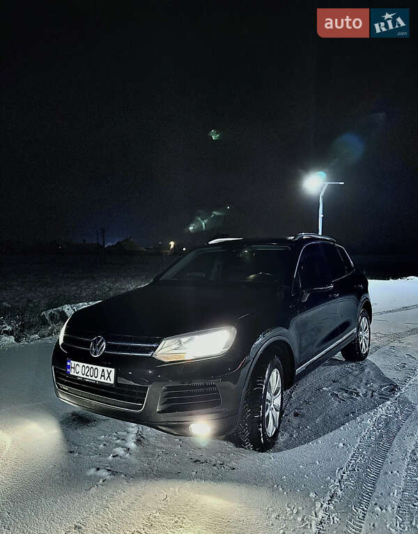 Внедорожник / Кроссовер Volkswagen Touareg 2011 в Радехове