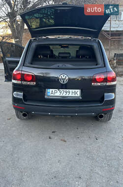 Позашляховик / Кросовер Volkswagen Touareg 2007 в Запоріжжі