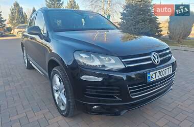 Позашляховик / Кросовер Volkswagen Touareg 2013 в Івано-Франківську