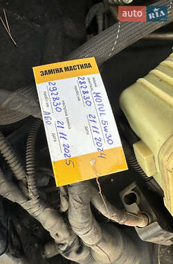 Внедорожник / Кроссовер Volkswagen Touareg 2011 в 