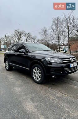 Позашляховик / Кросовер Volkswagen Touareg 2013 в Броварах