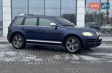 Внедорожник / Кроссовер Volkswagen Touareg 2006 в Хмельницком