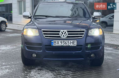 Внедорожник / Кроссовер Volkswagen Touareg 2006 в Хмельницком