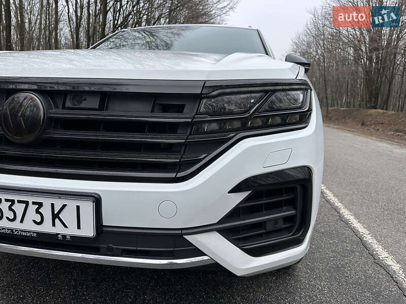 Внедорожник / Кроссовер Volkswagen Touareg 2019 в Белой Церкви