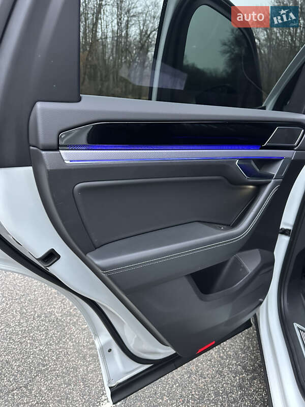Внедорожник / Кроссовер Volkswagen Touareg 2019 в Белой Церкви