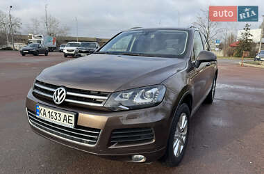 Позашляховик / Кросовер Volkswagen Touareg 2013 в Києві