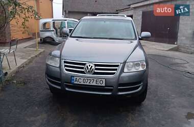 Позашляховик / Кросовер Volkswagen Touareg 2005 в Луцьку