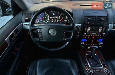 Внедорожник / Кроссовер Volkswagen Touareg 2007 в Киеве