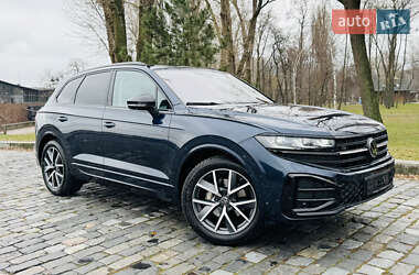 Внедорожник / Кроссовер Volkswagen Touareg 2024 в Киеве