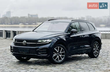 Внедорожник / Кроссовер Volkswagen Touareg 2024 в Киеве