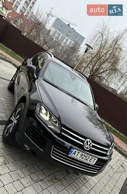 Внедорожник / Кроссовер Volkswagen Touareg 2014 в Ивано-Франковске