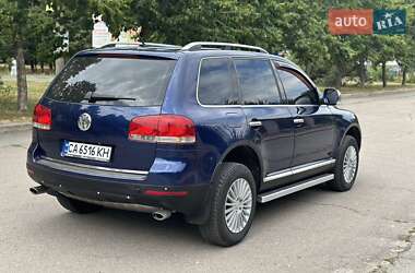 Позашляховик / Кросовер Volkswagen Touareg 2005 в Умані