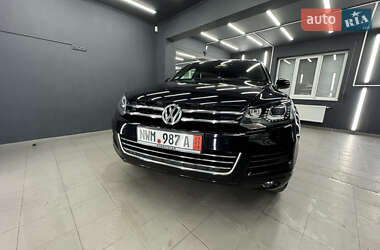 Позашляховик / Кросовер Volkswagen Touareg 2014 в Коломиї