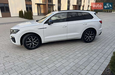 Внедорожник / Кроссовер Volkswagen Touareg 2020 в Ковеле