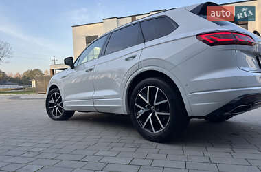 Внедорожник / Кроссовер Volkswagen Touareg 2020 в Ковеле