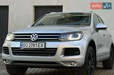 Позашляховик / Кросовер Volkswagen Touareg 2012 в Тернополі