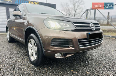 Внедорожник / Кроссовер Volkswagen Touareg 2012 в Иршаве