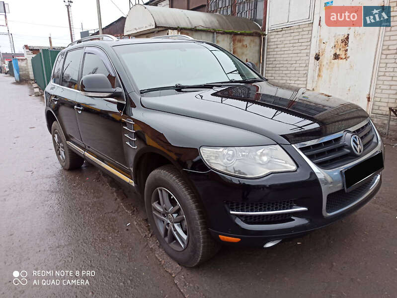 Позашляховик / Кросовер Volkswagen Touareg 2007 в Сумах