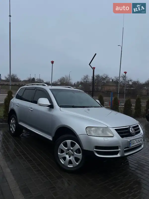 Volkswagen Touareg