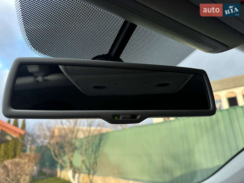 Внедорожник / Кроссовер Volkswagen Touareg 2014 в Киеве фото 22 Внедорожник / Кроссовер Volkswagen Touareg 2014 в Киеве