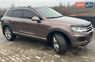 Позашляховик / Кросовер Volkswagen Touareg 2011 в Ужгороді