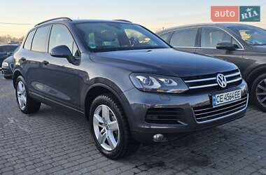 Позашляховик / Кросовер Volkswagen Touareg 2013 в Чернівцях