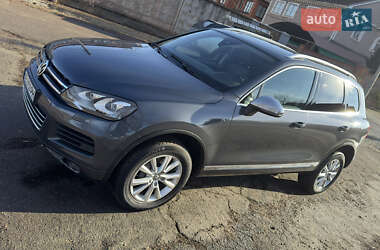 Позашляховик / Кросовер Volkswagen Touareg 2013 в Кривому Розі