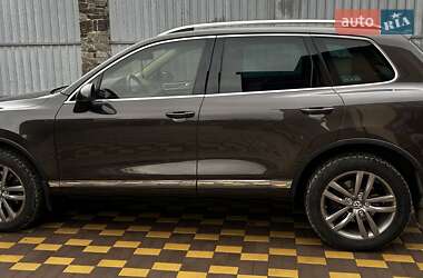 Внедорожник / Кроссовер Volkswagen Touareg 2016 в Житомире