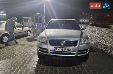 Внедорожник / Кроссовер Volkswagen Touareg 2004 в Житомире