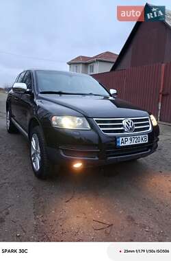 Позашляховик / Кросовер Volkswagen Touareg 2005 в Запоріжжі