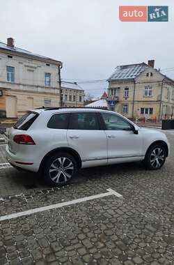 Внедорожник / Кроссовер Volkswagen Touareg 2013 в Коломые