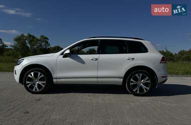 Внедорожник / Кроссовер Volkswagen Touareg 2013 в Коломые